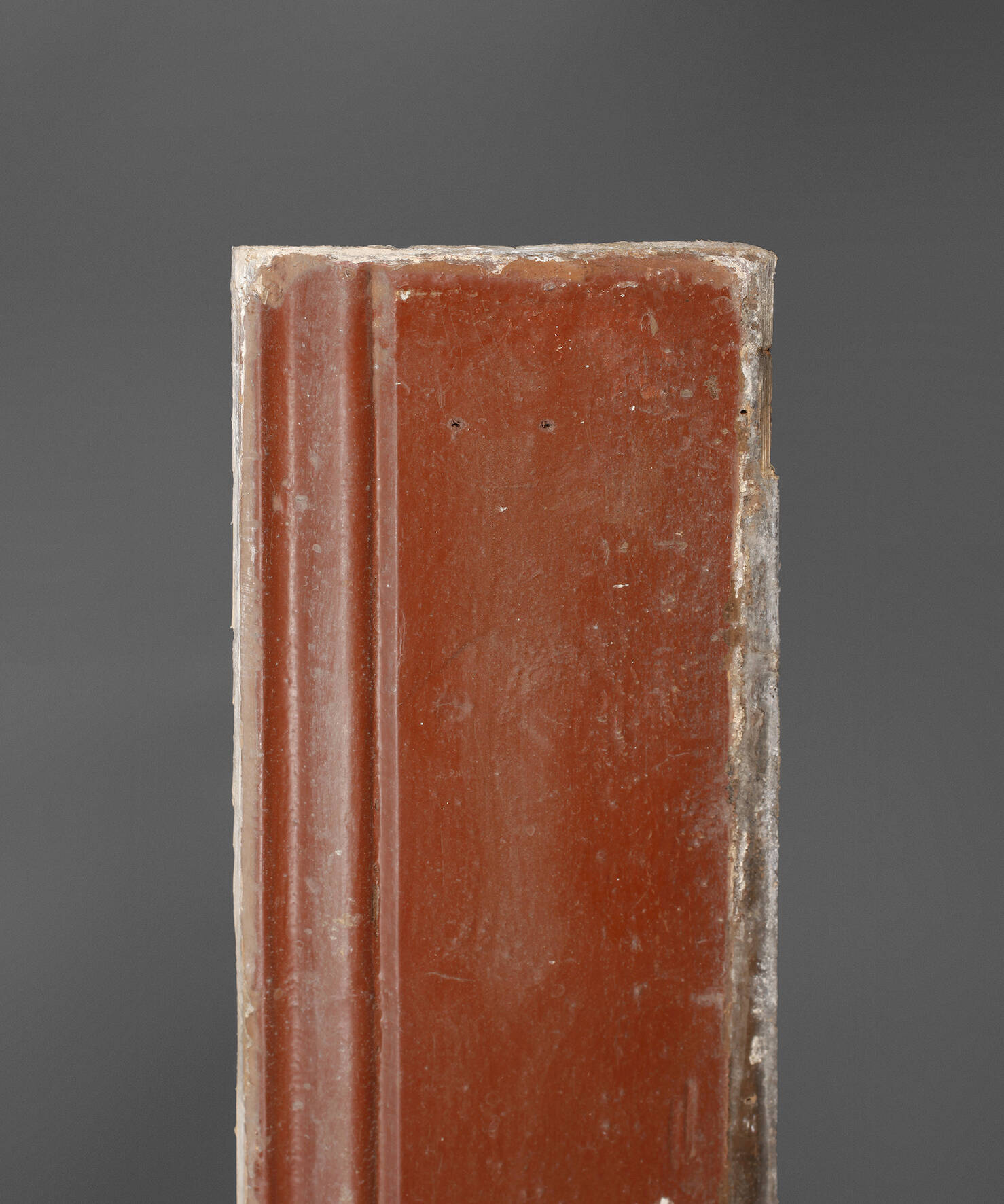 97,5 laufende Meter Sockelleiste