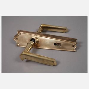 Drei Türbeschläge Art déco