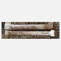 Paar Sandsteinsäulen111