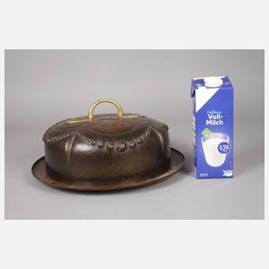 Tortenplatte mit Glocke