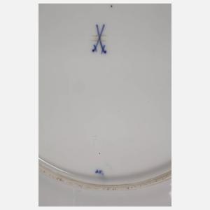 Meissen Speiseteller aus dem "Flügelmuster-Service"