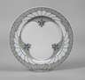 Meissen Speiseteller aus dem "Flügelmuster-Service"