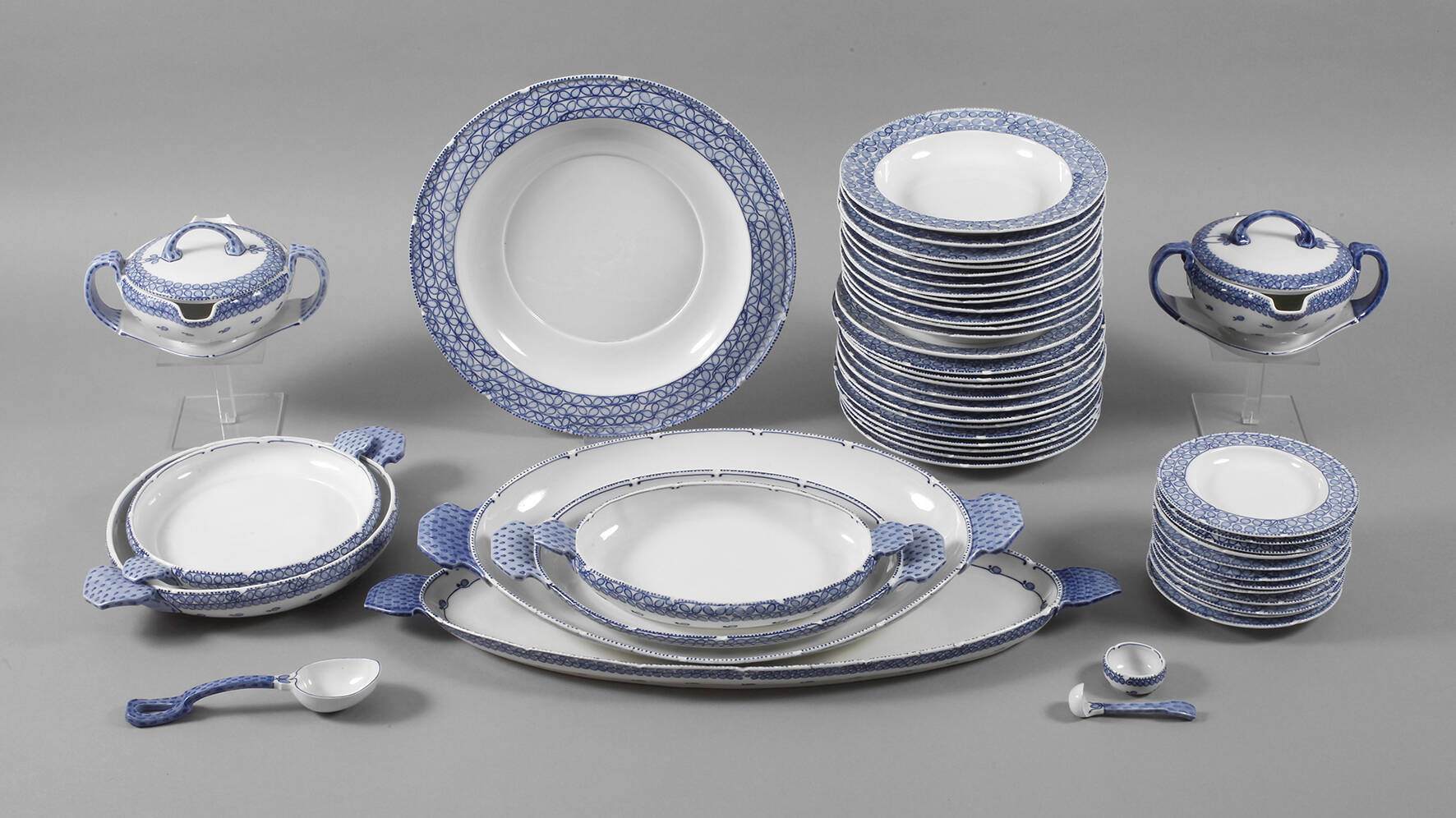 Meissen umfangreiches Speiseservice "Blaues Muster Riemerschmid"