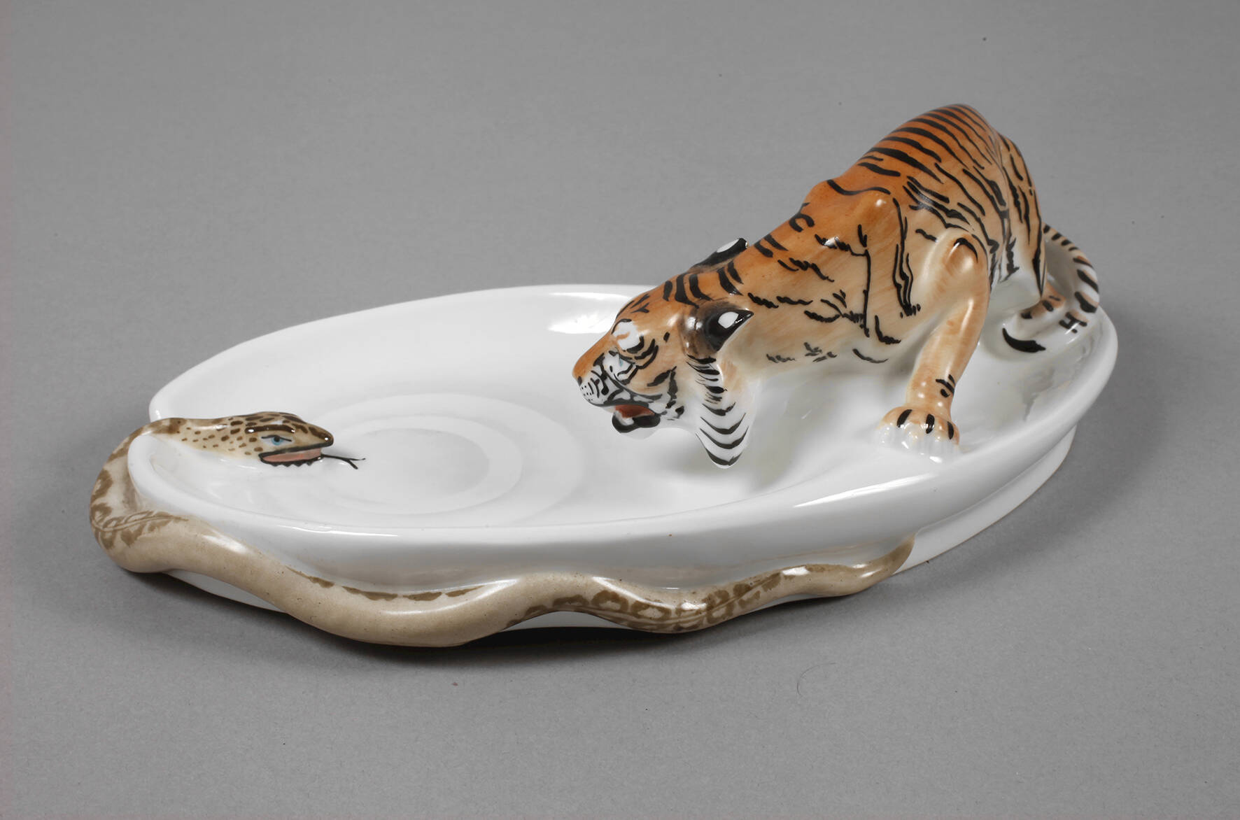 Meißen Teichert figürliche Schale