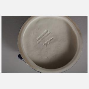 Schwarzburger Werkstätten "Alte Frau"