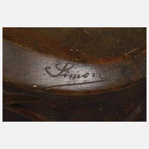 Goldscheider Wien, Monumentale Kaminuhr "Amicitia"