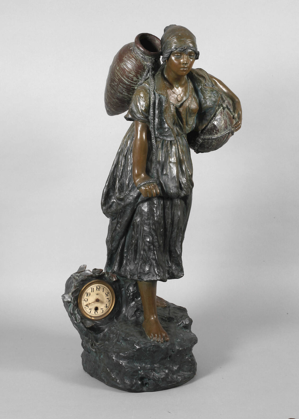 Übergroße Salonuhr