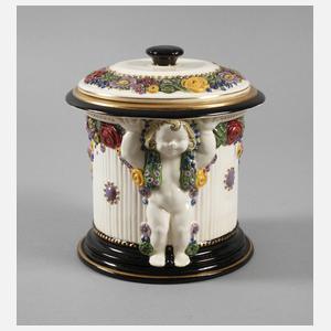 Böhmen Deckeldose mit Puttenbesatz