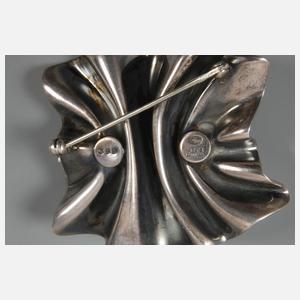 Georg Jensen, Brosche