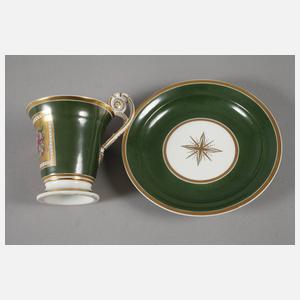 KPM Berlin Sammeltasse mit Blumenmalerei