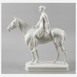 KPM Berlin Amazone zu Pferd