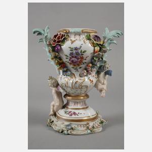 Meissener Modell Potpourri-Vase mit Amoretten
