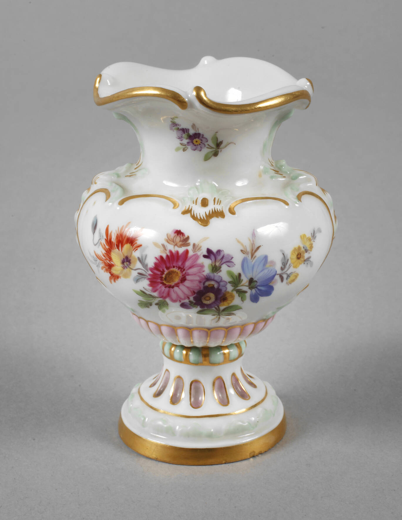 Meissen Miniatur Prunkvase "Blumenbukett"