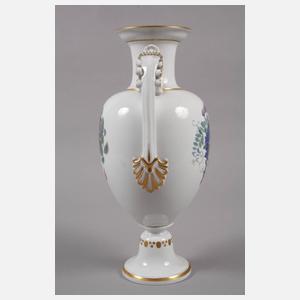 Meissen "Henkelvase" mit Blumenmalerei