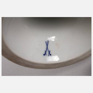 Meissen "Henkelvase" mit Blumenmalerei