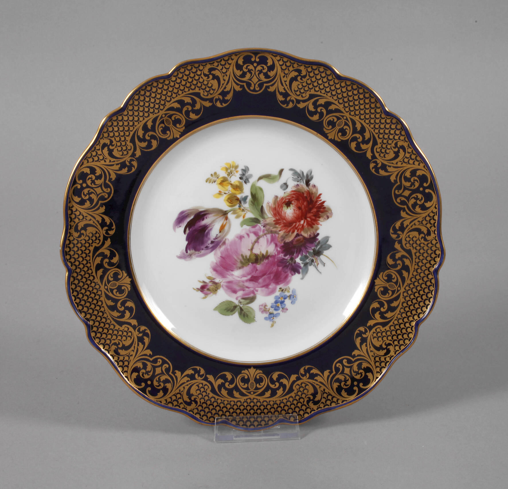 Meissen Prunkteller "Bukett mitte"