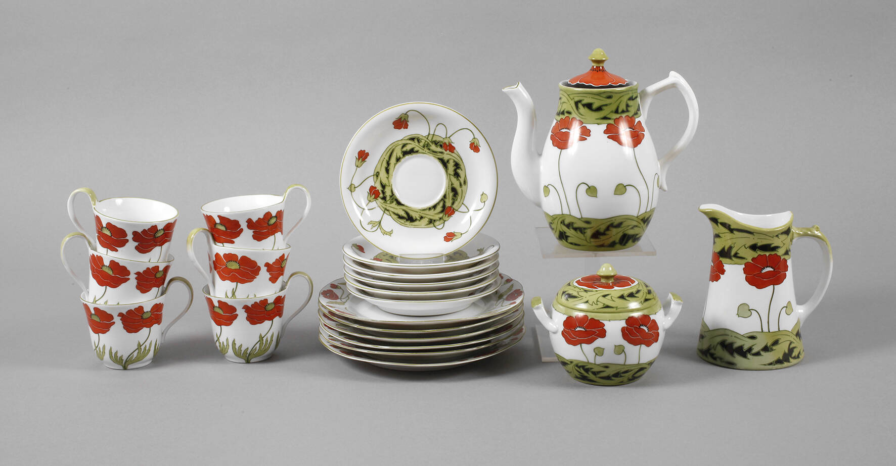 Münchener Werkstätten Kaffeeservice mit Mohndekor
