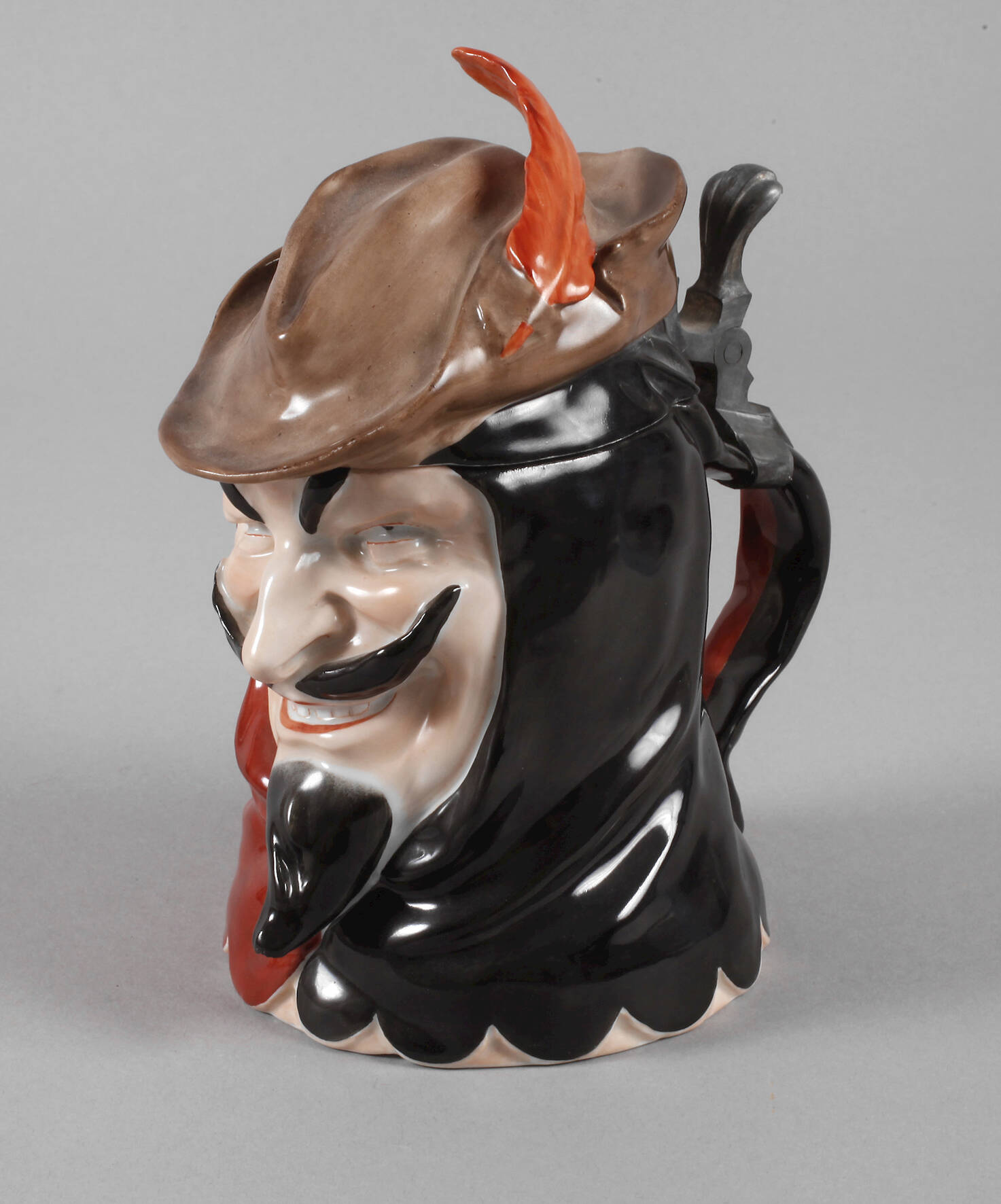 Schierholz Plaue Figurenkrug als Mephistopheles