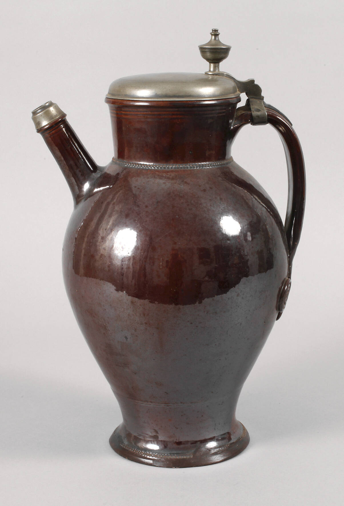 Übergroße Bischofswerdaer Tüllenkanne