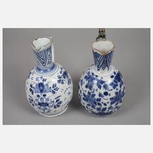 Zwei Delfter Enghalskrüge