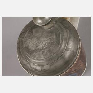 Drei Fayencewalzenkrüge