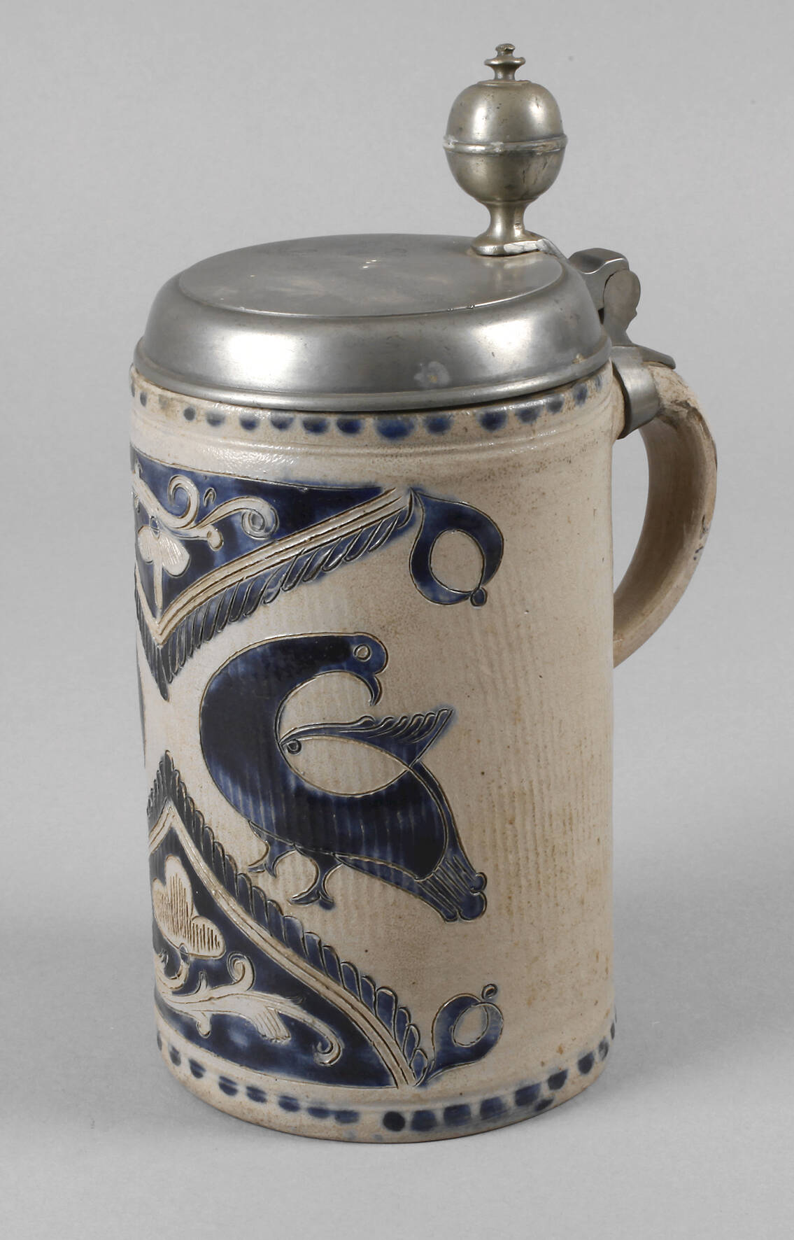 Massiver Westerwälder Walzenkrug