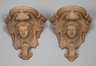 Zwei figürliche Wandappliken
