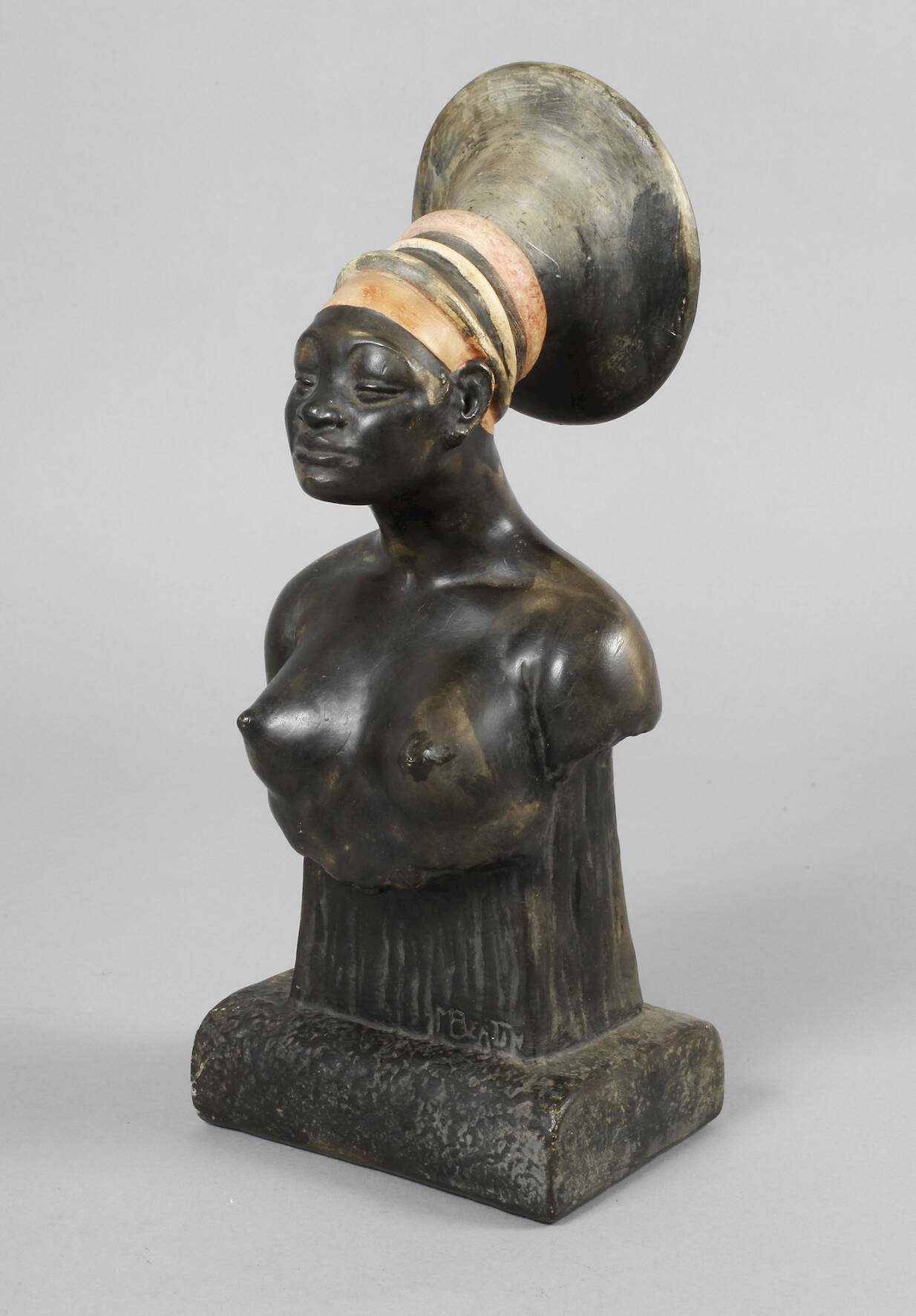 Büste einer Afrikanerin