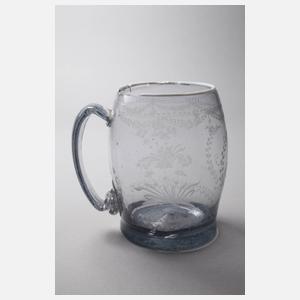 Klassizistischer Weißrandhumpen