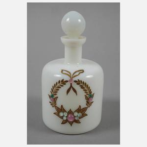 Drei Flakons Opalglas