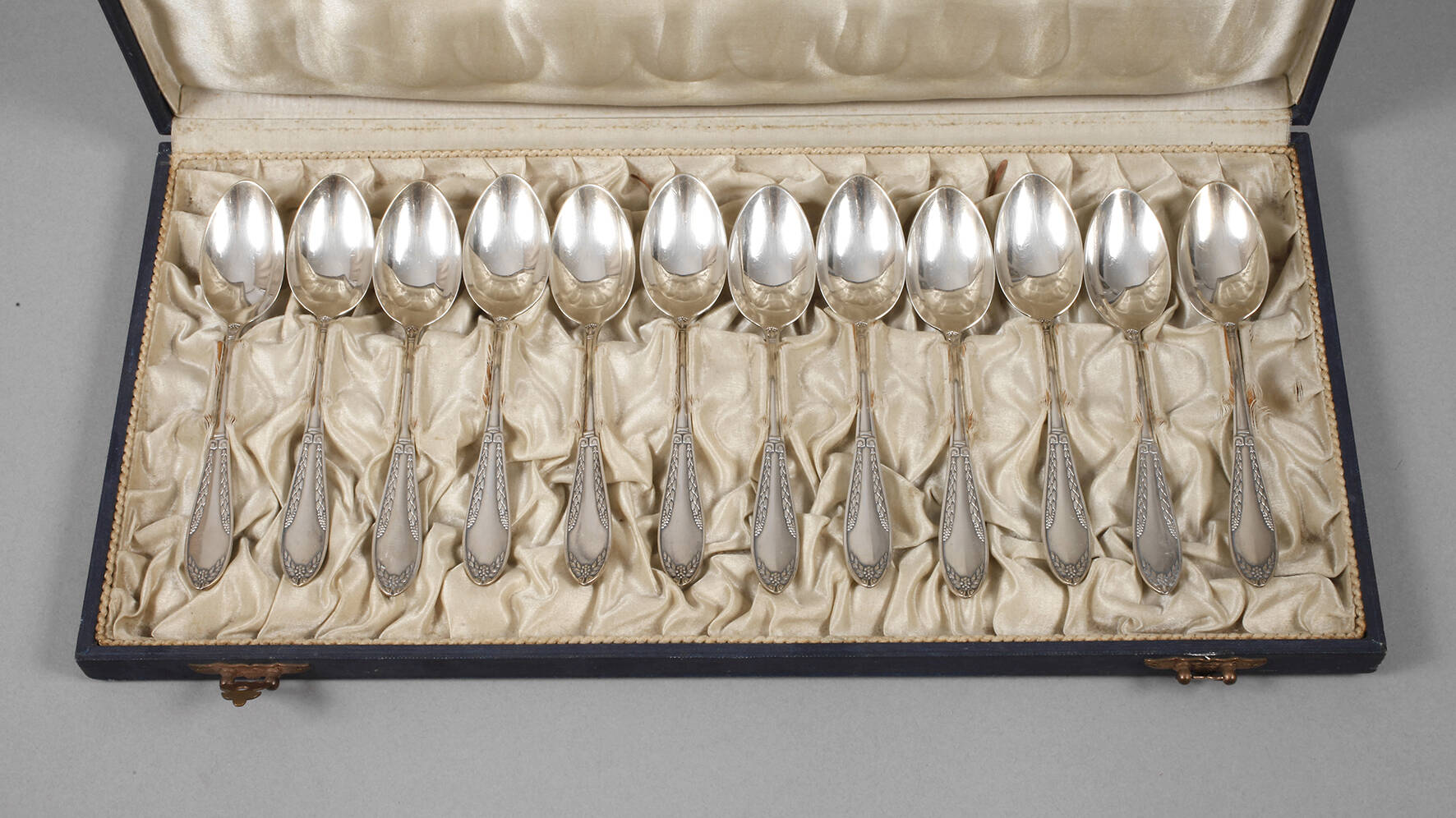 Zwölf Kaffeelöffel Silber Neo-Klassizismus