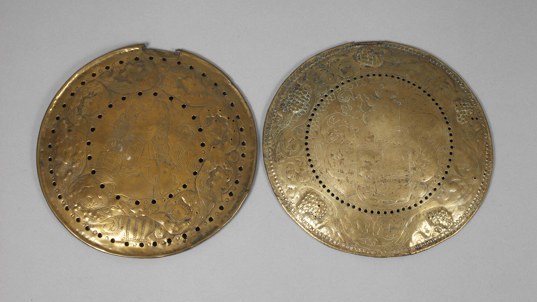 Zwei Wandblaker Renaissance