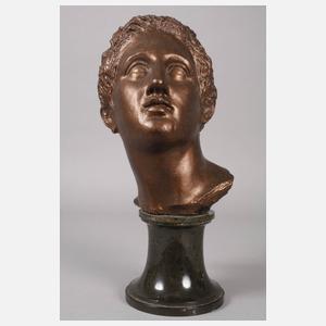 Antikisierendes Kopfstück