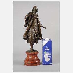 Berndorf, Mädchen in Tracht