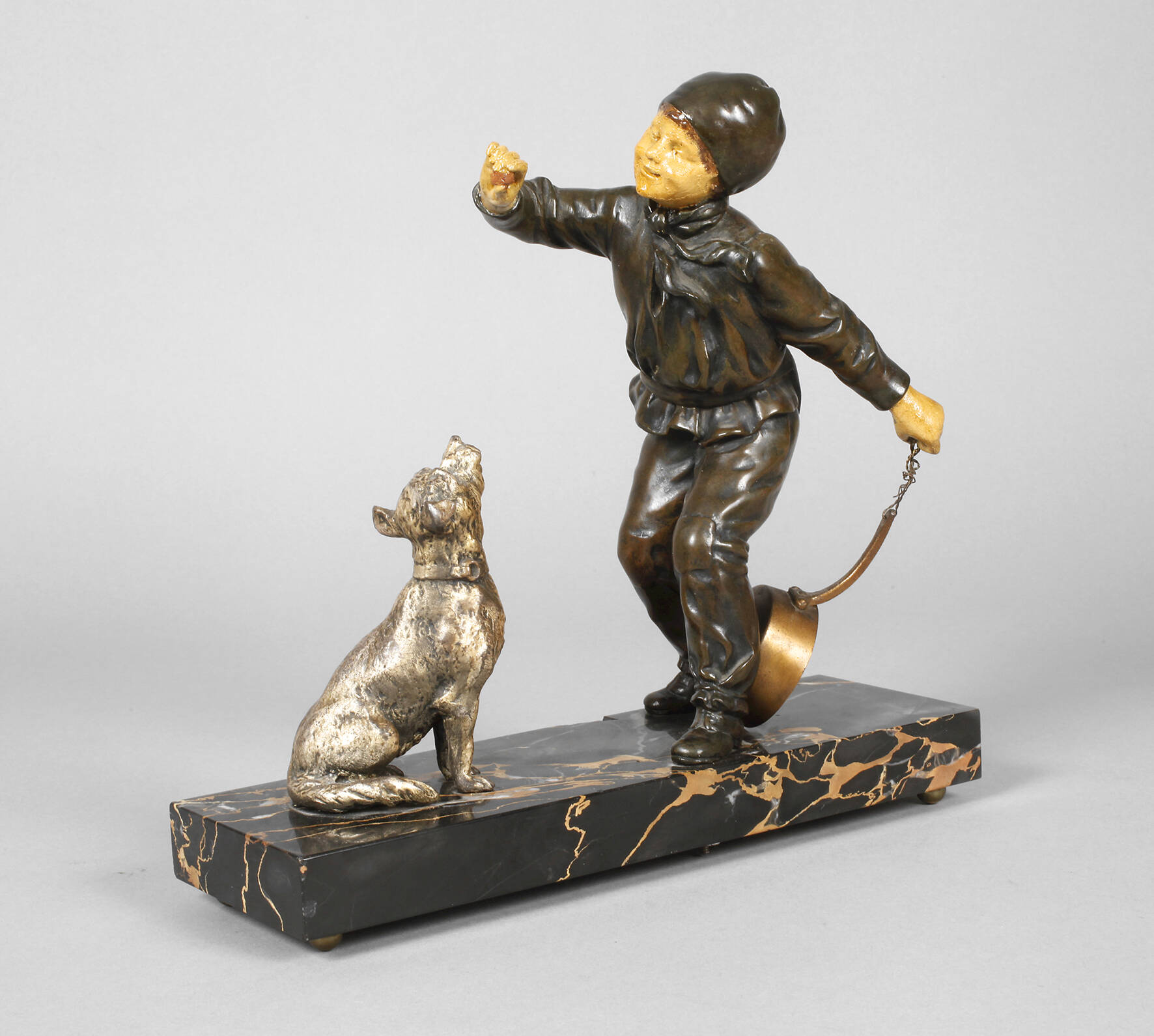 Geo Maxim, Kinderplastik Art déco