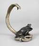 Bronzeplastik Schlange und Frosch
