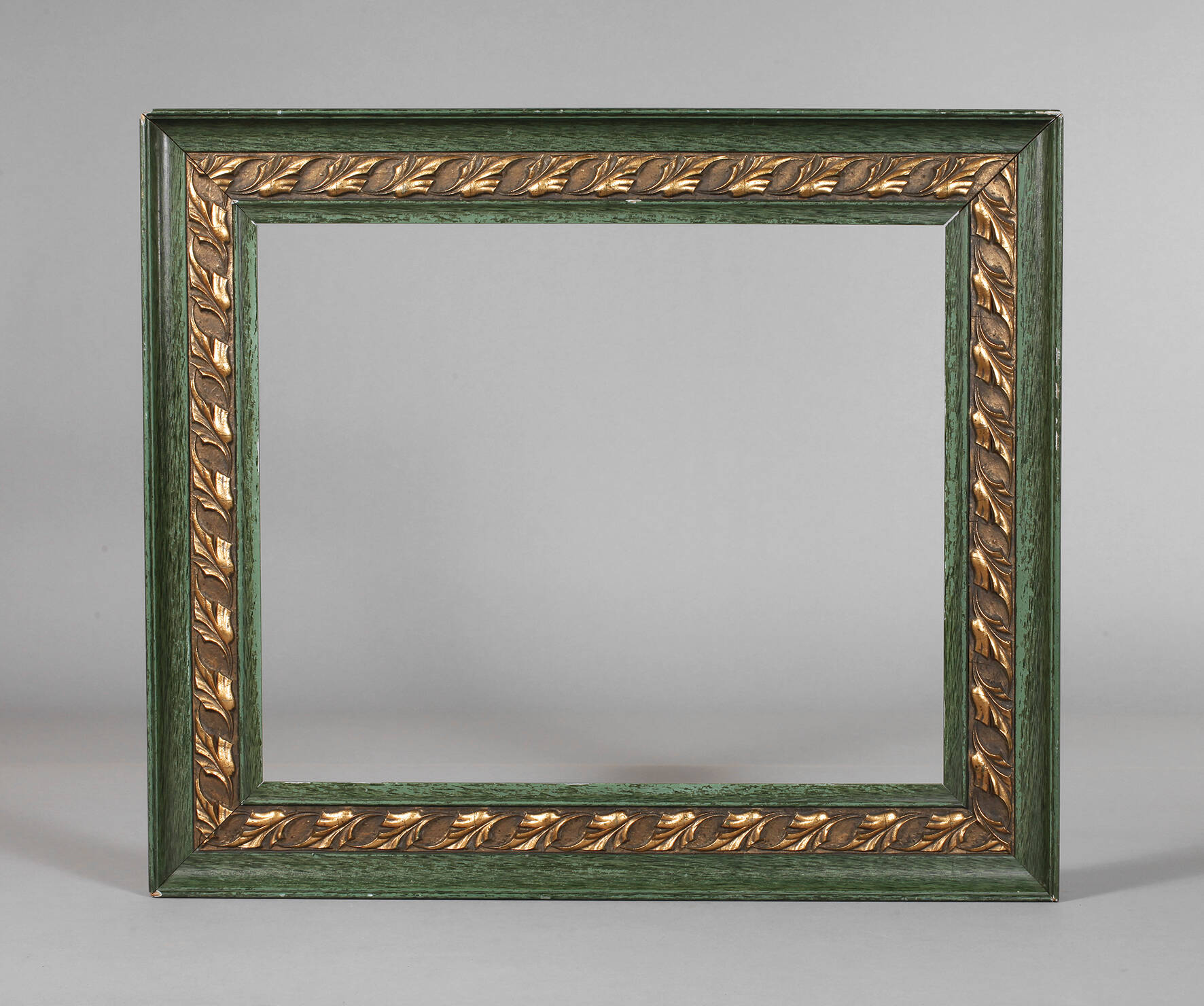 Grüne Lackleiste Jugendstil