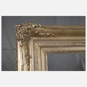 Versilberter Stuckrahmen