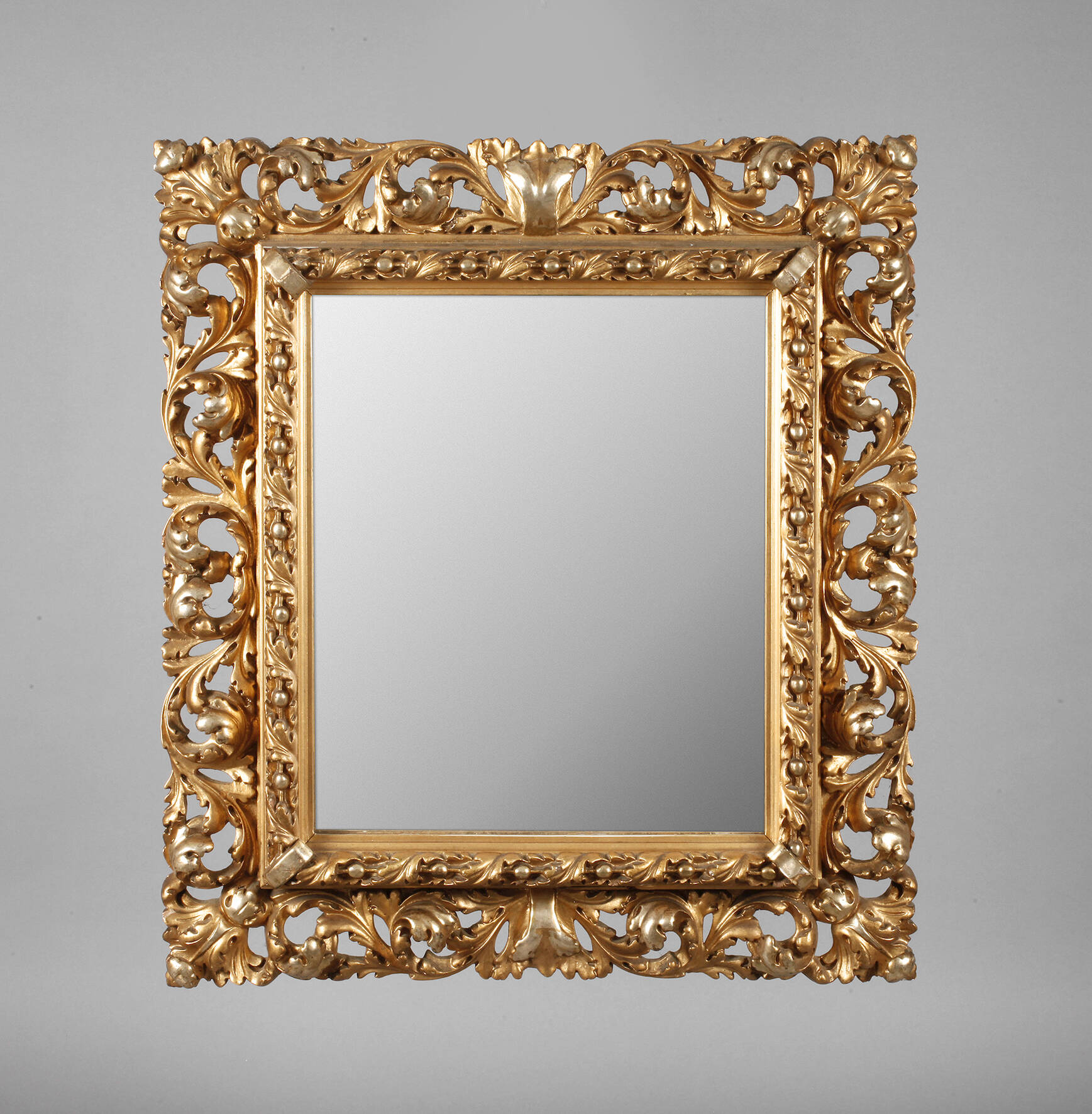 Florentiner Blattrahmen mit Spiegel