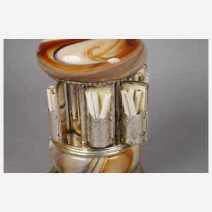 Zigarettenspender mit Spielwerk