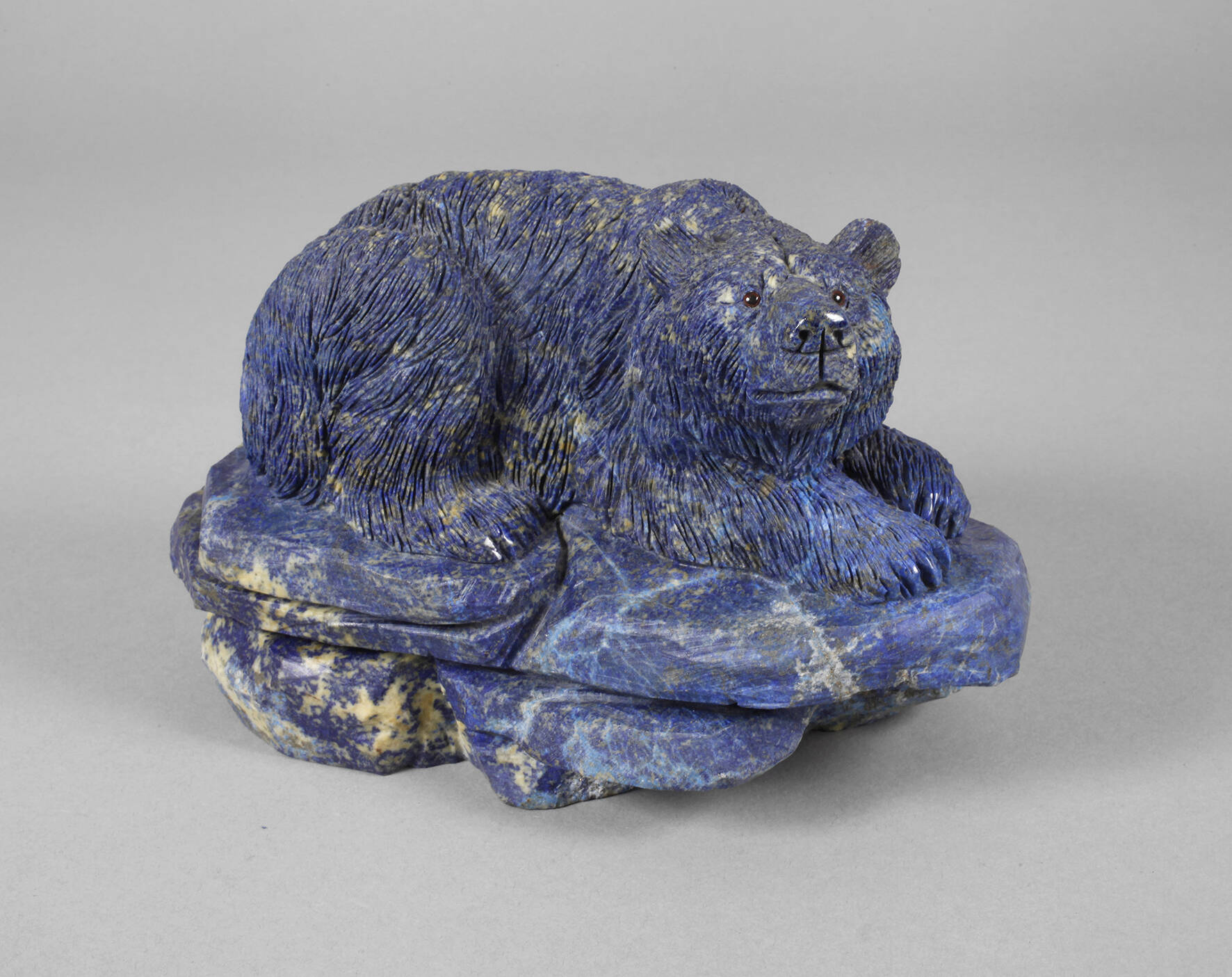 Figürliche Steinschnitzerei