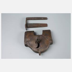 Historisches Vorhängeschloss