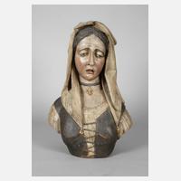 Geschnitzte Heiligenplastik111