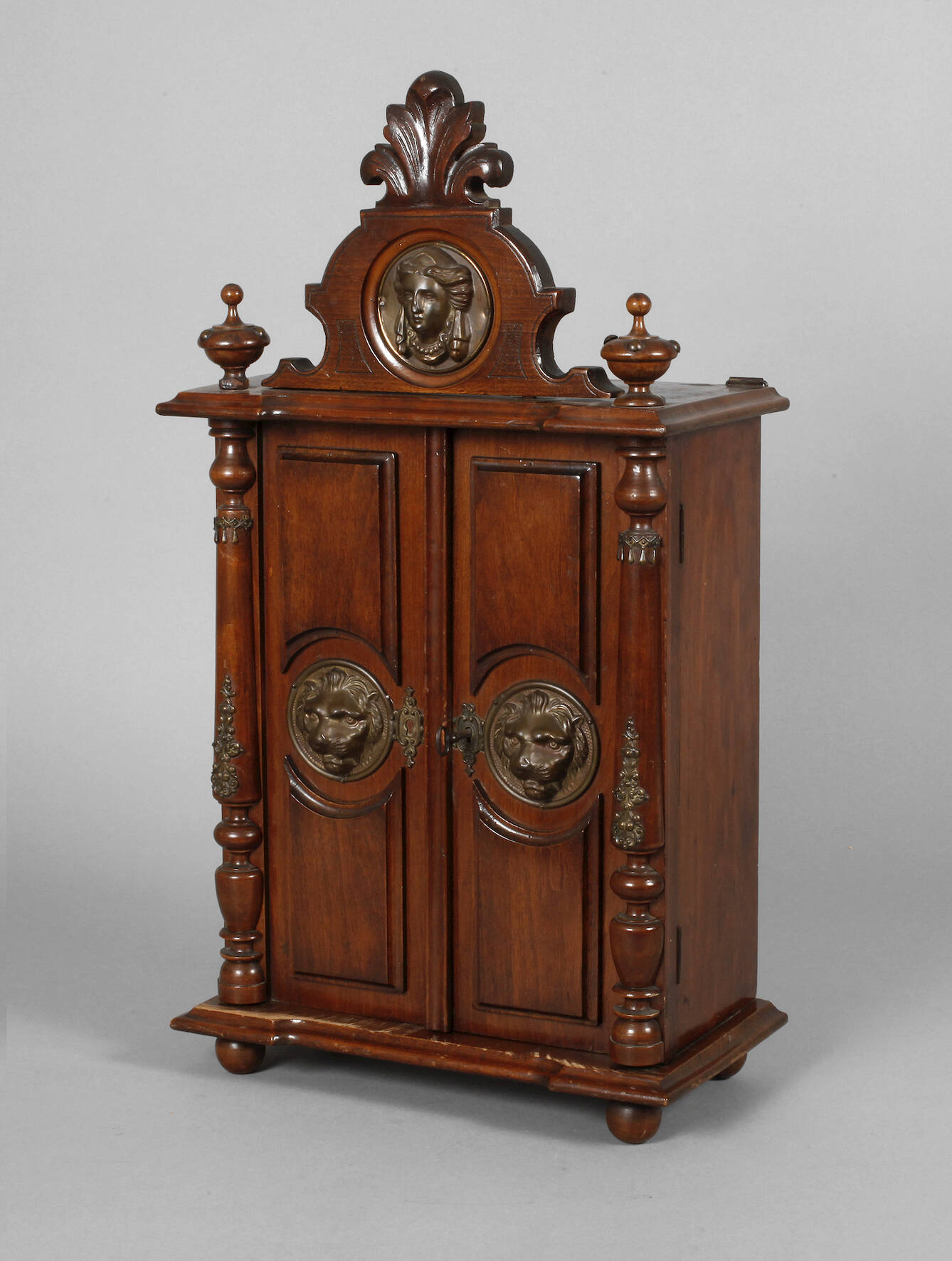 Wandkästchen Historismus