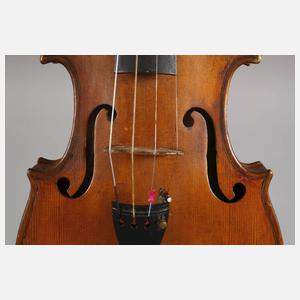 Violine im Etui