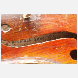 Zwei Violinen im Etui