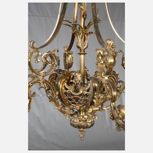 Prächtiger Kronleuchter