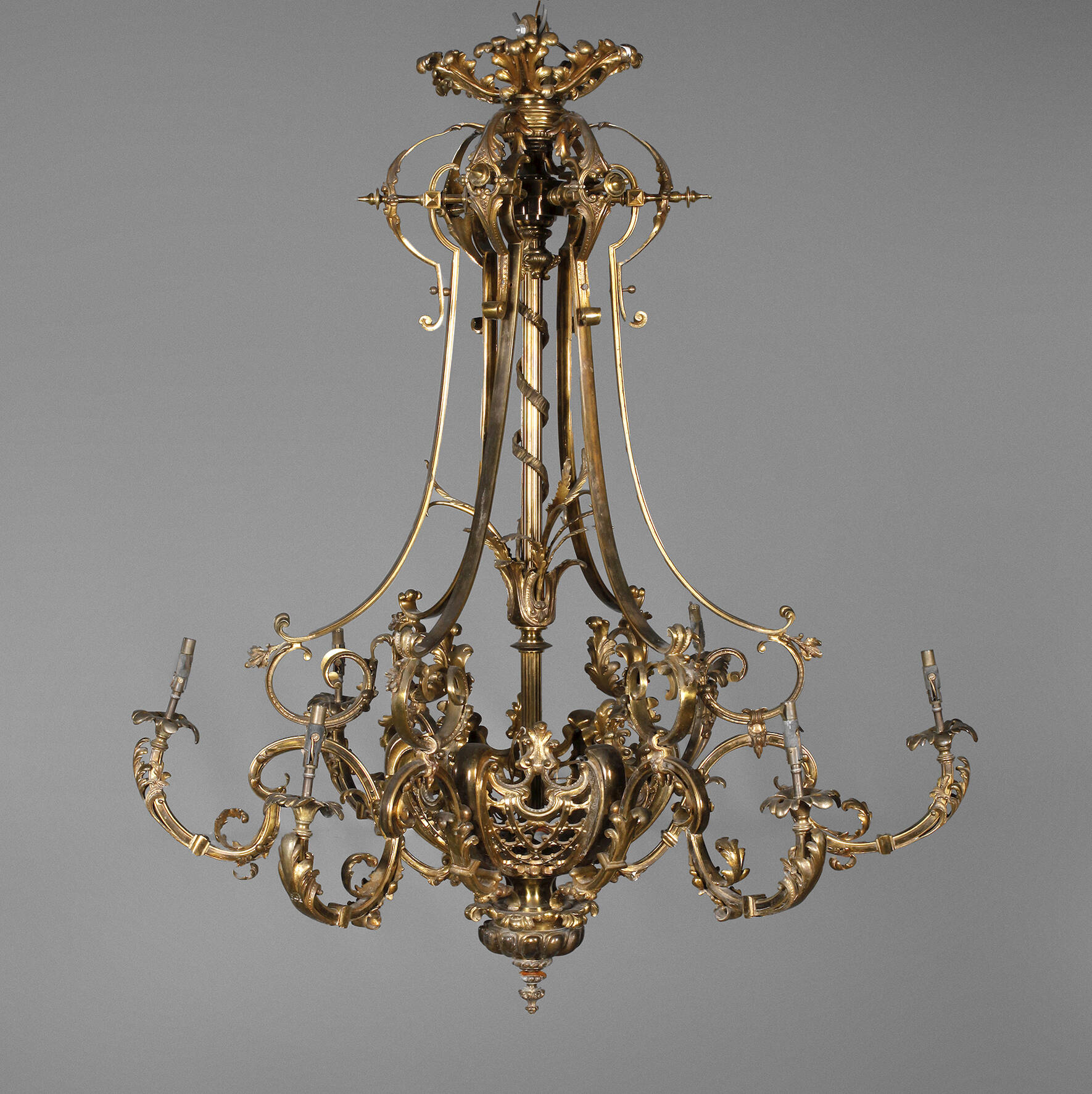 Prächtiger Kronleuchter