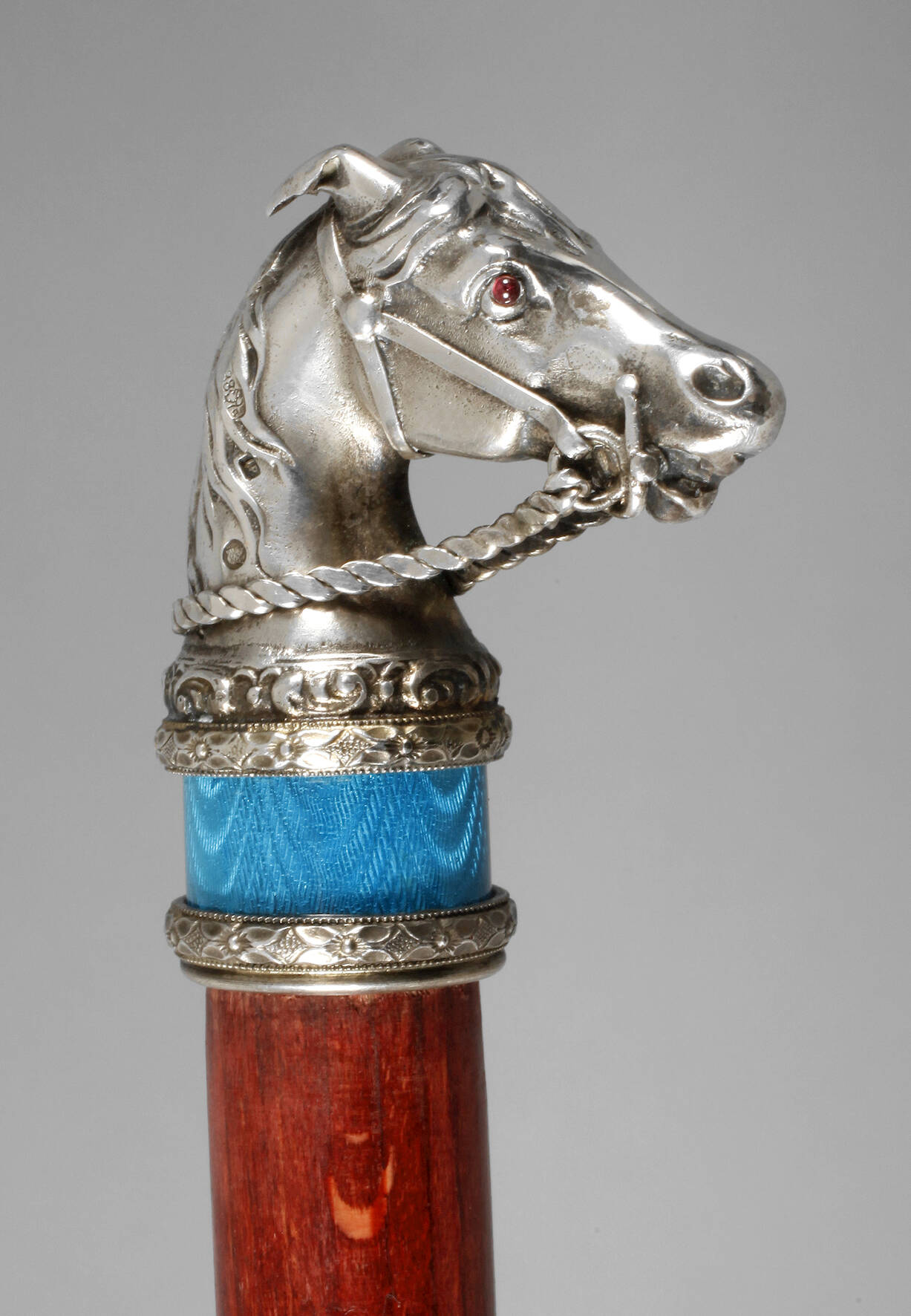 Feiner Flanierstock in der Art von Peter Carl Fabergé