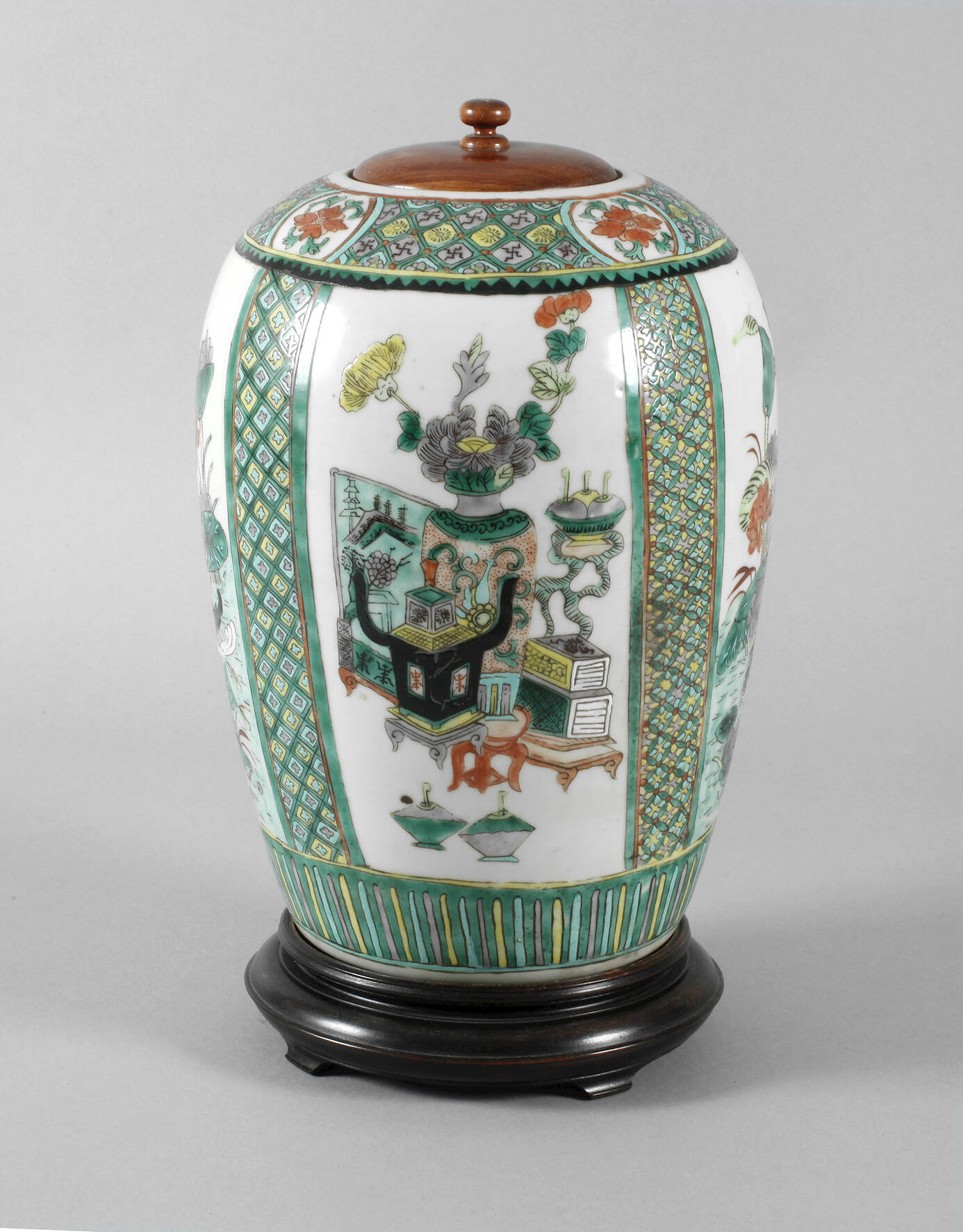 Deckelvase Famille verte